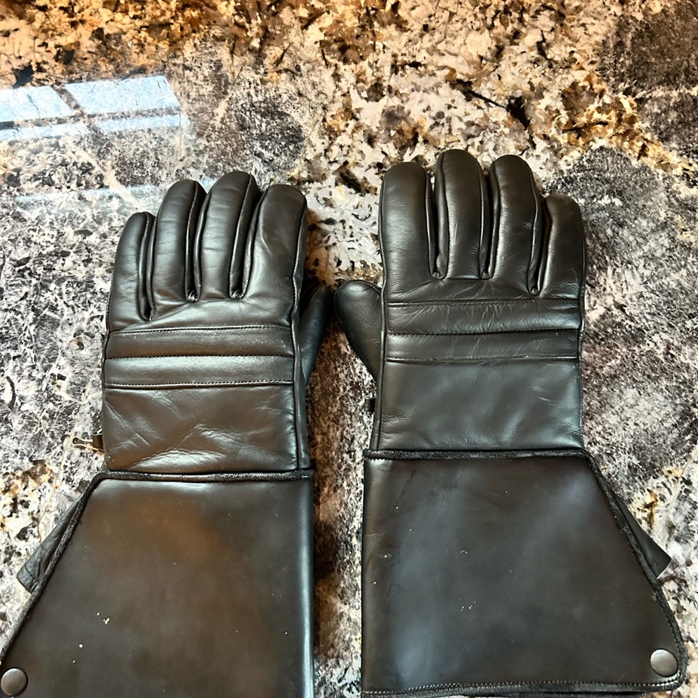 Men's motorcycle riding gloves